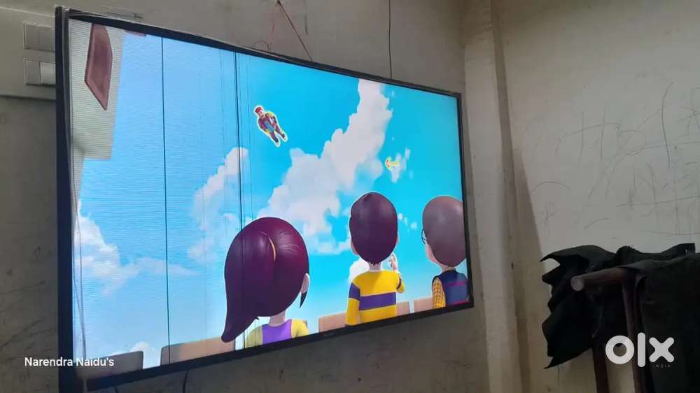 Samsung TV 49 inches