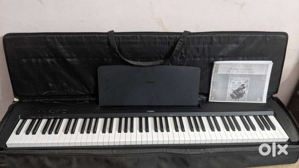 Piano Yamaha P145B