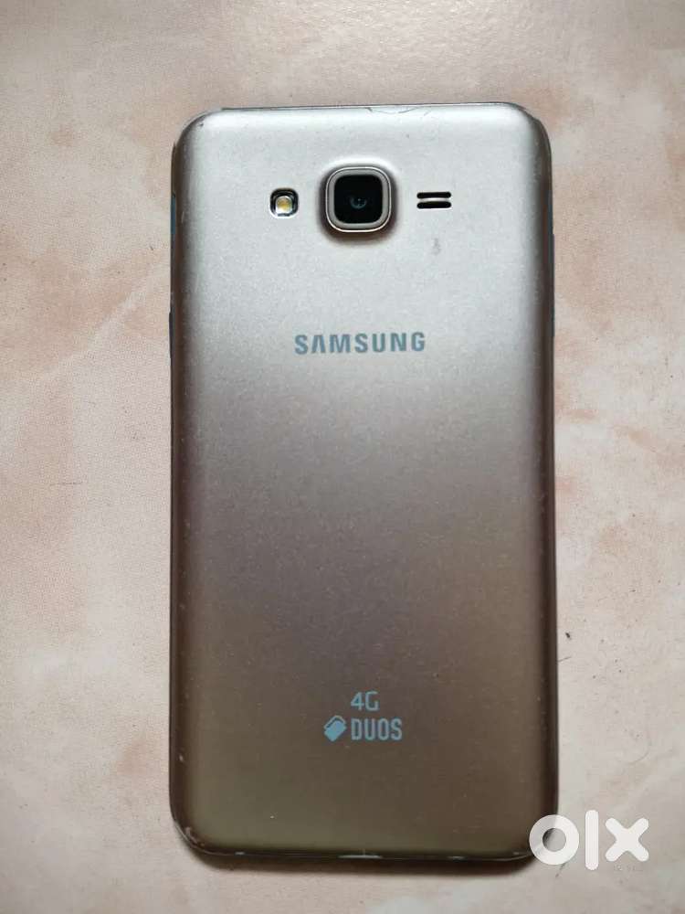 Samsung galaxy J7