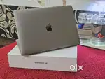 M1 Air 2022  with Box  Apple Macbook 8gb/256gb 13inch Retina Touch iD