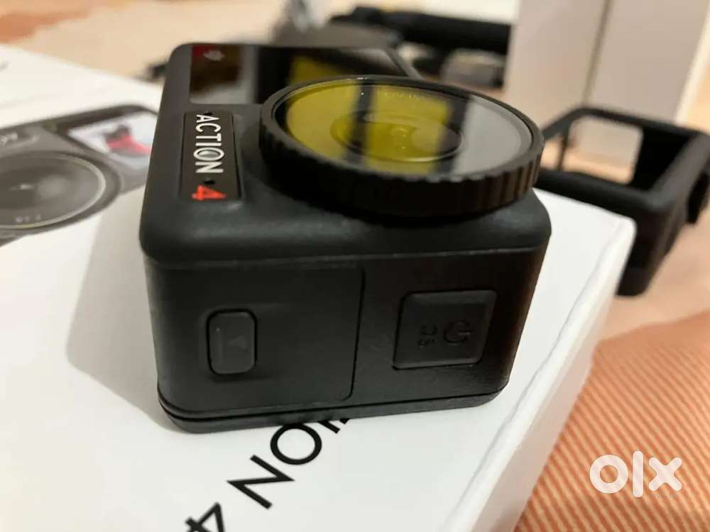 DJI Osmo Action 4 Adventure Combo