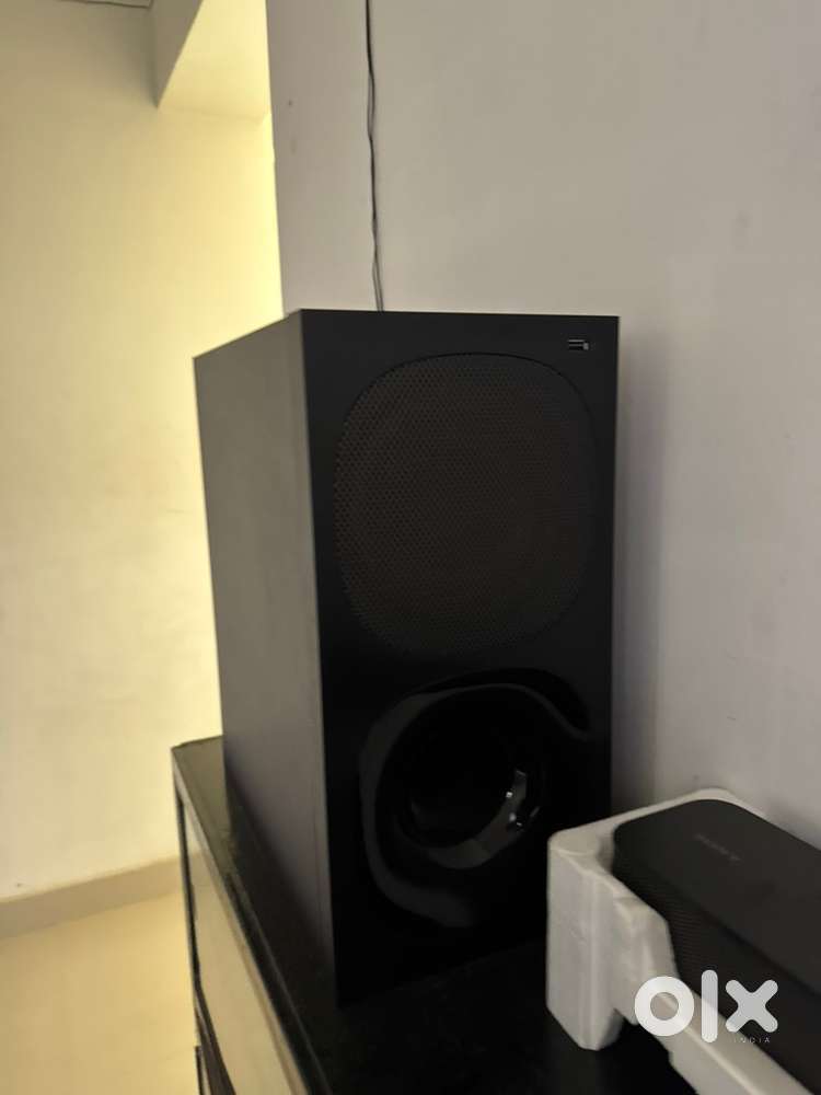 Powerful 400W Total Output, 5.1 Channel Real Surround Sound System