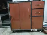 Cabinet table