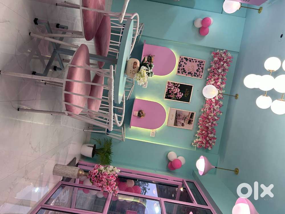 Running Café Available for Rent – Fully Set Up & Ready to Operate!