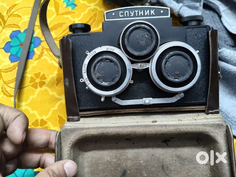 Russian sputnik stereo camera with all accessories