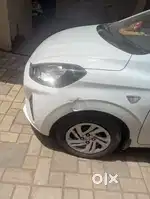 New tyre New baitry insurance valid 2026-7 just servicing