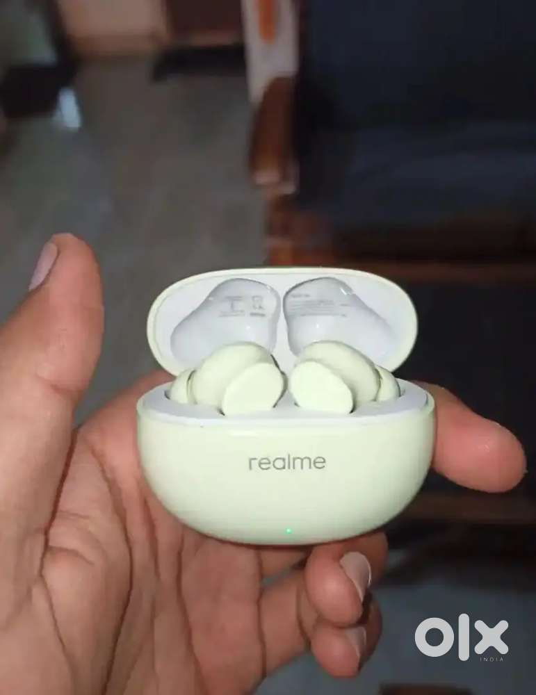 Perfect condition realme buds t110