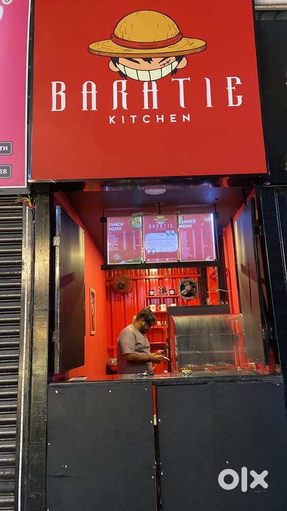 Fast food restaurant chef