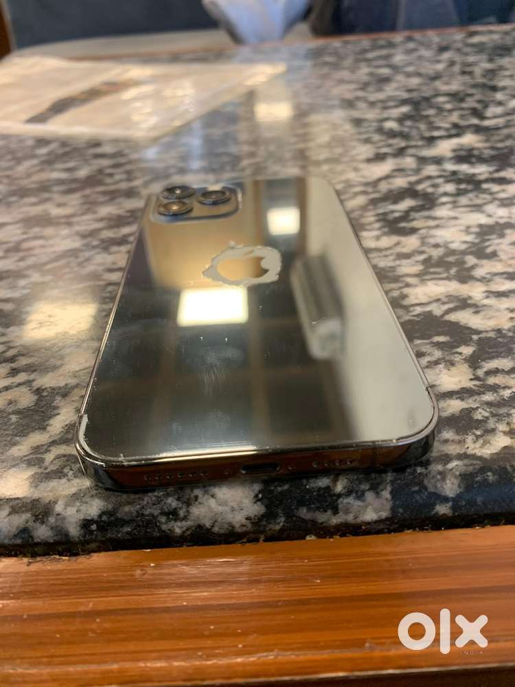 IPHONE 12 pro max 25000