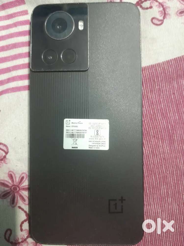 One plus 10r 5g he 8+8 ram rom 128 5g  he
