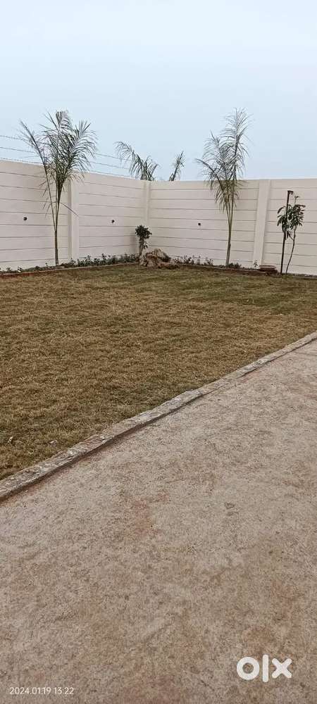 लुलु मॉल–मेदांता के नज़दीक, गोल्फ सिटी लोकेशन पर बेहतर भविष्य का प्लॉट