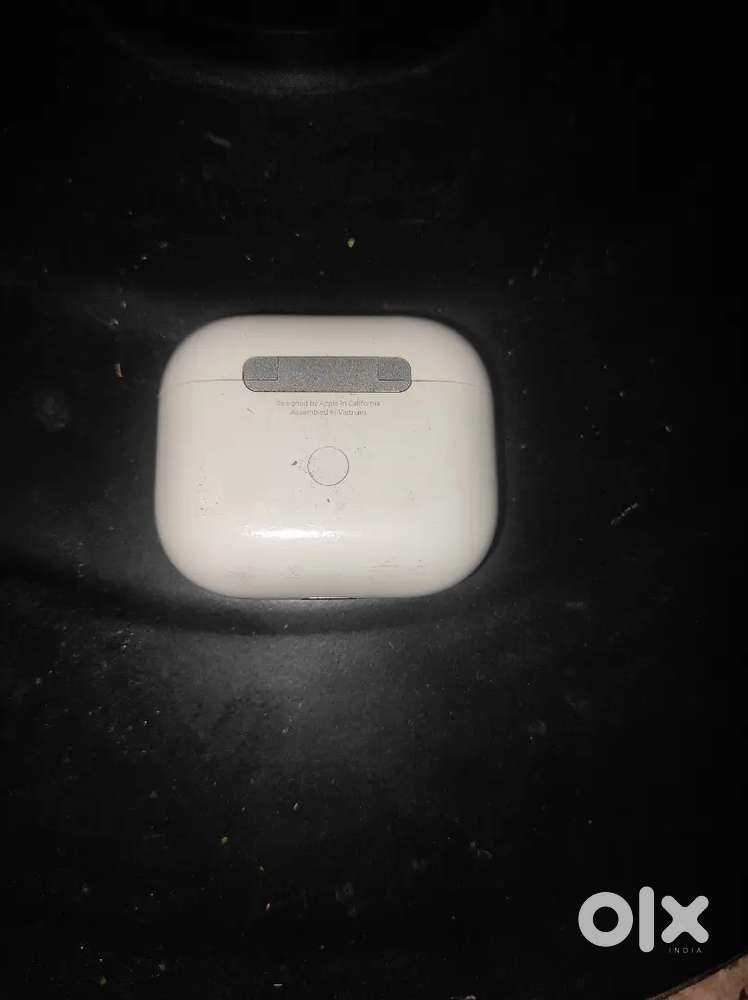 Apple  hairbuds