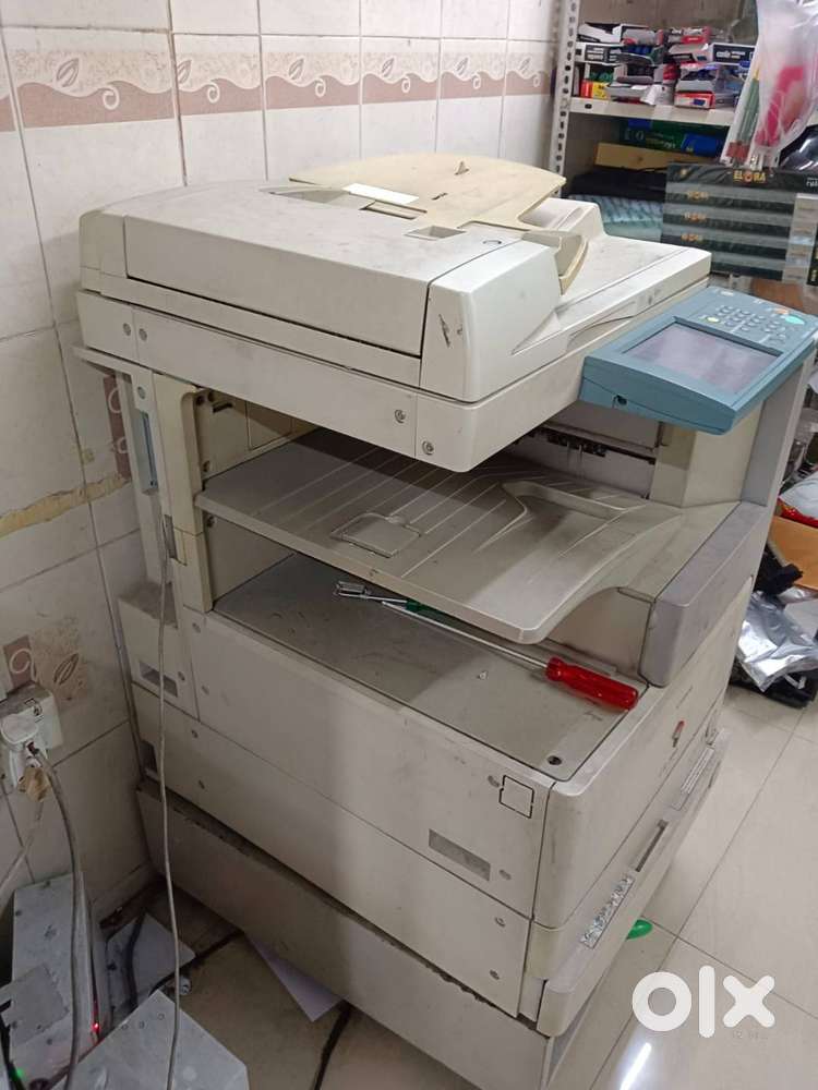XEROX MACHINE CANON 3045