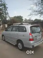 Toyota Innova 2.5 EV (Diesel) PS 8 Seater BS IV, 2013, Diesel