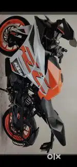 KTM Duke 250 - Excellent Condition, Only 8000 KM Driven
