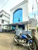 6CENT 8000 SQFT COMMERCIAL BUILDING IN KALAMASSERY NEAR PATHADIPALAM