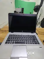 HP Light book i7