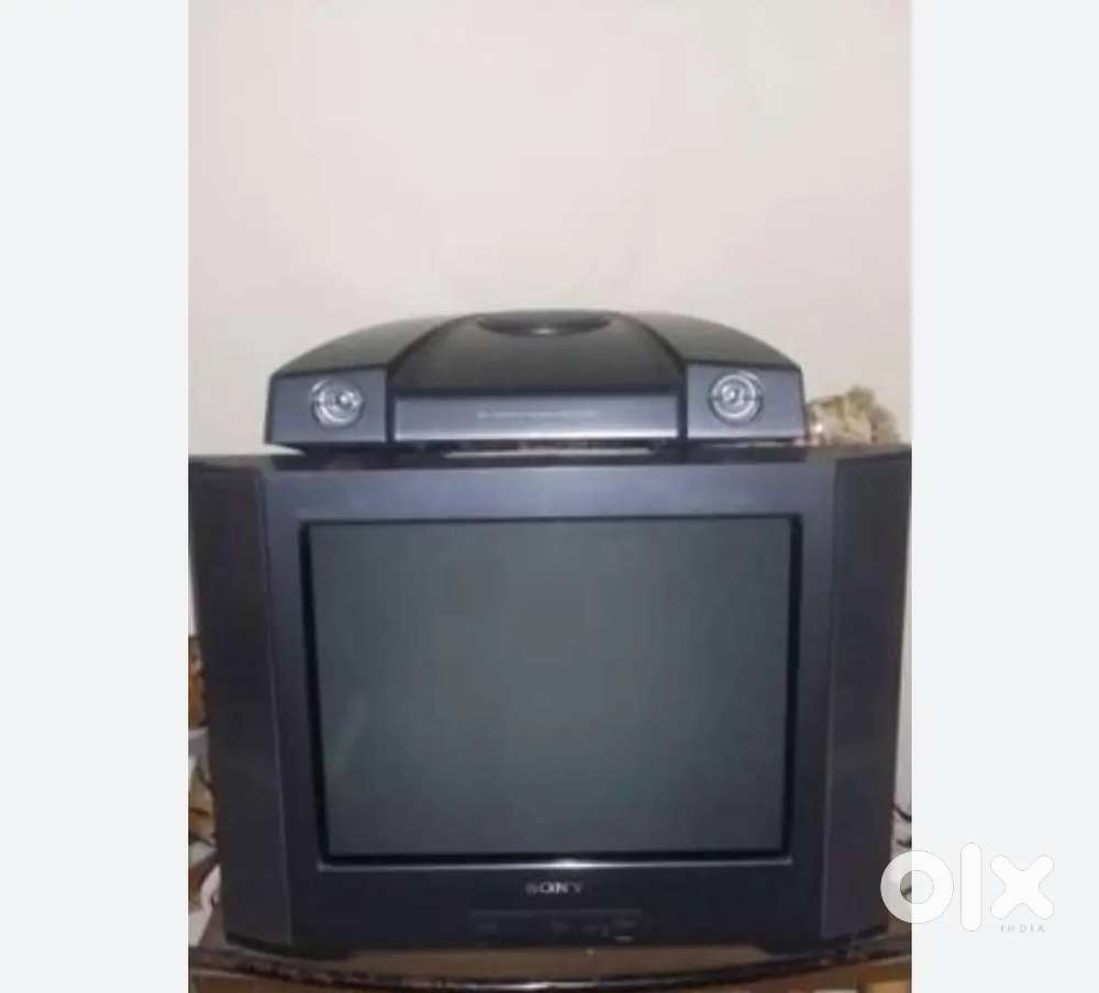 Sony  TV Wega with woofer 28inch