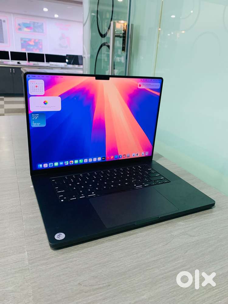 Apple MacBook Pro  2023  16inch  M3 Pro  18GB  513GB SSD  WRNTY