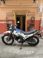 HERO X PULSE 4V BLUE AND WHITE