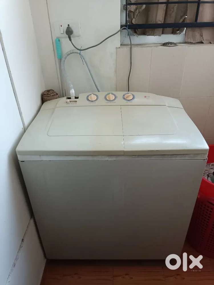 LG, 8kg Semi Automatic Washing Machine
