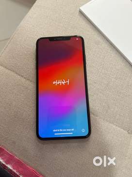 IPhone 11 very good condition, with charger & original Box