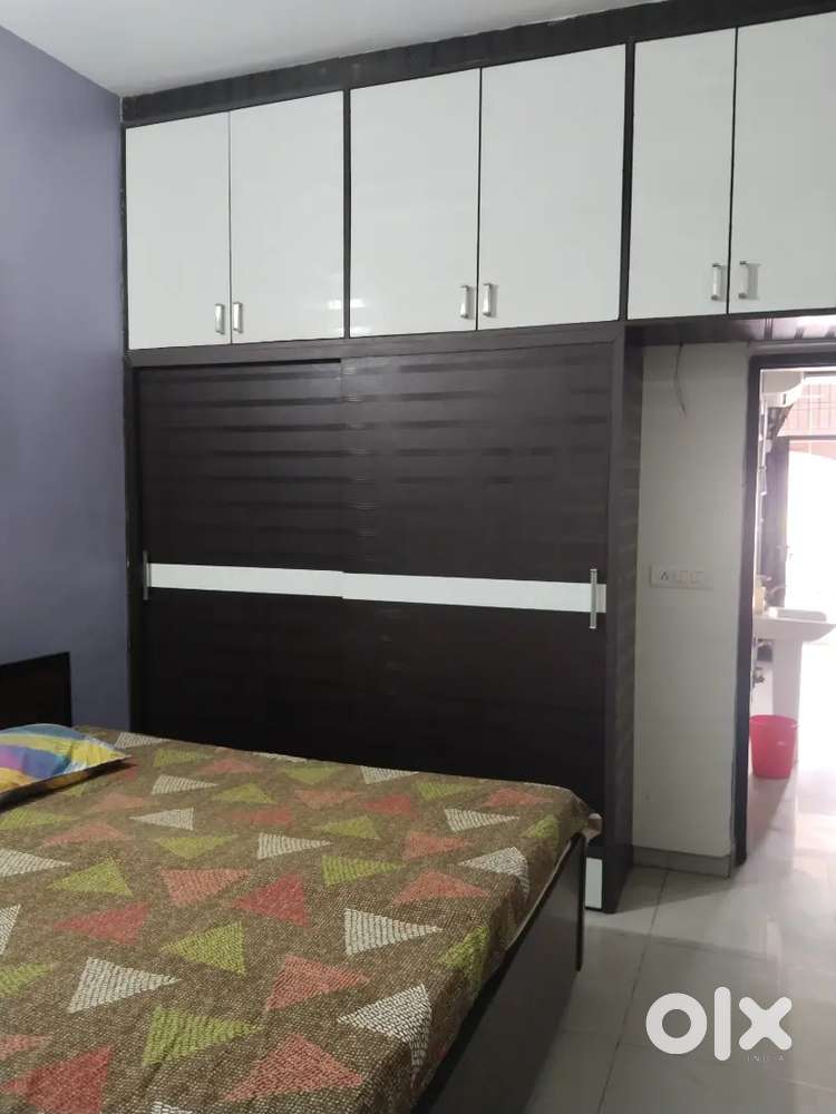 Fully Furnished 1 Room set for Rent