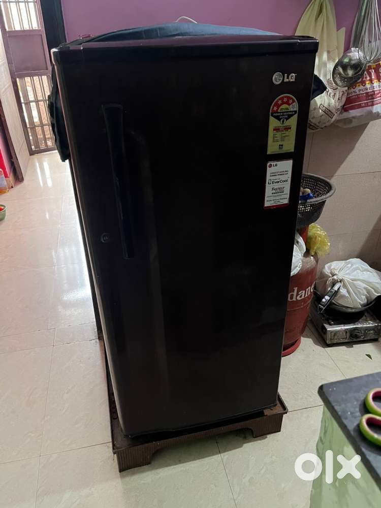 Fridge gas charging