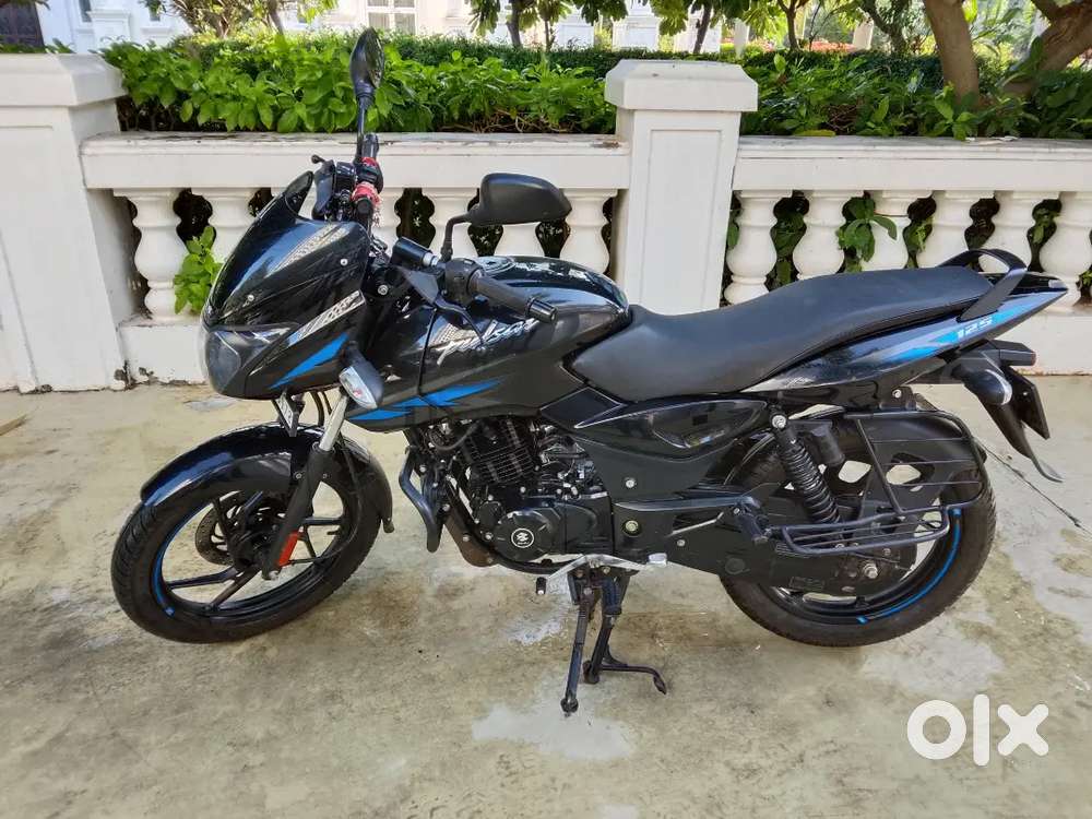 Bajaj Pulsar 125