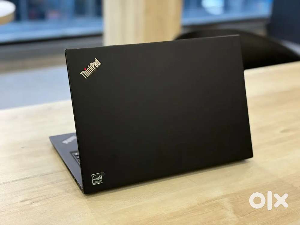 THINKPAD X13  * INTEL I5 10 th