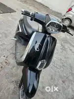 Battery new hai 80 km + chalti h