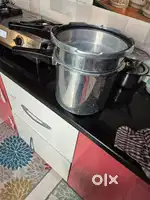 10 kgs pegion brand coocker
