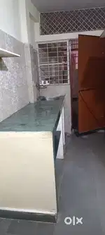 1 bhk house on rent only for girls
