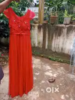 Gown red party wear