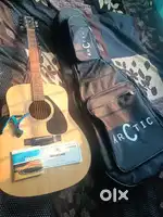 Yamaha F280 only 1year old Good condition