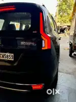 Mahindra Scorpio N led tail lamps with scanning