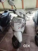 Hero honda pleasure