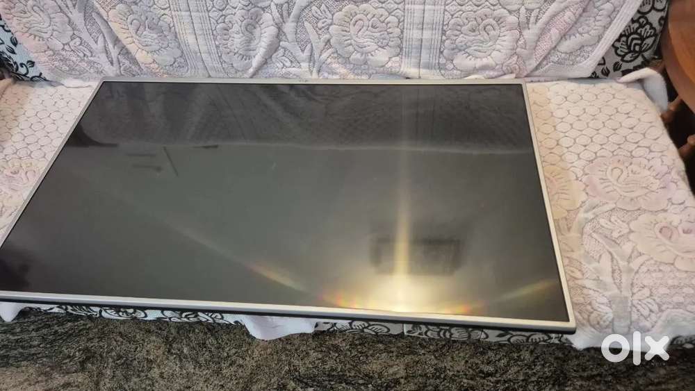LG 43 INCH TV - Small Complaint