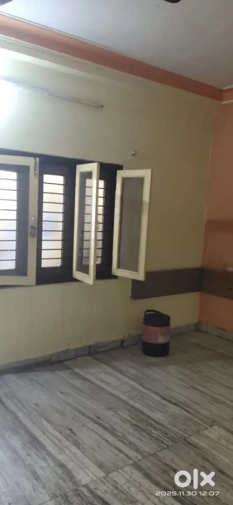 1 BHK - Alkapuri