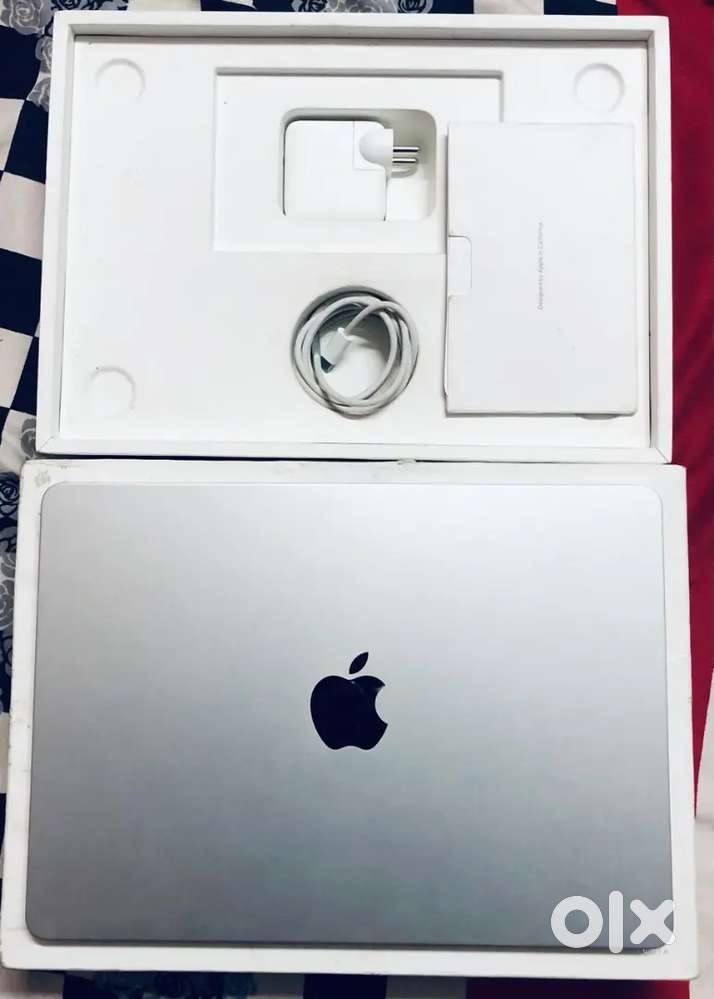 MacBook Air Apple M2