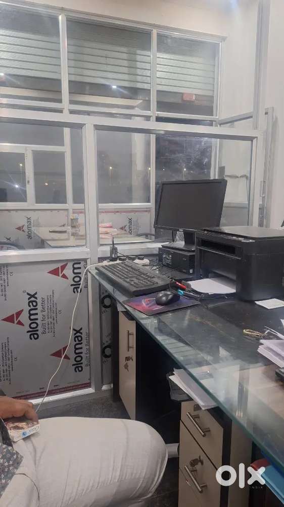 Need a female accountant for logistics company