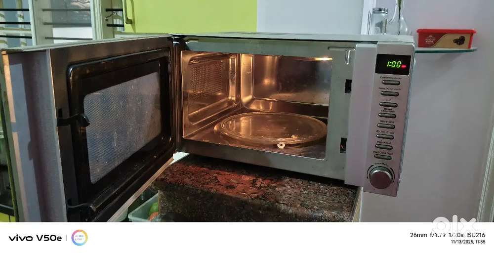 Microwave Oven