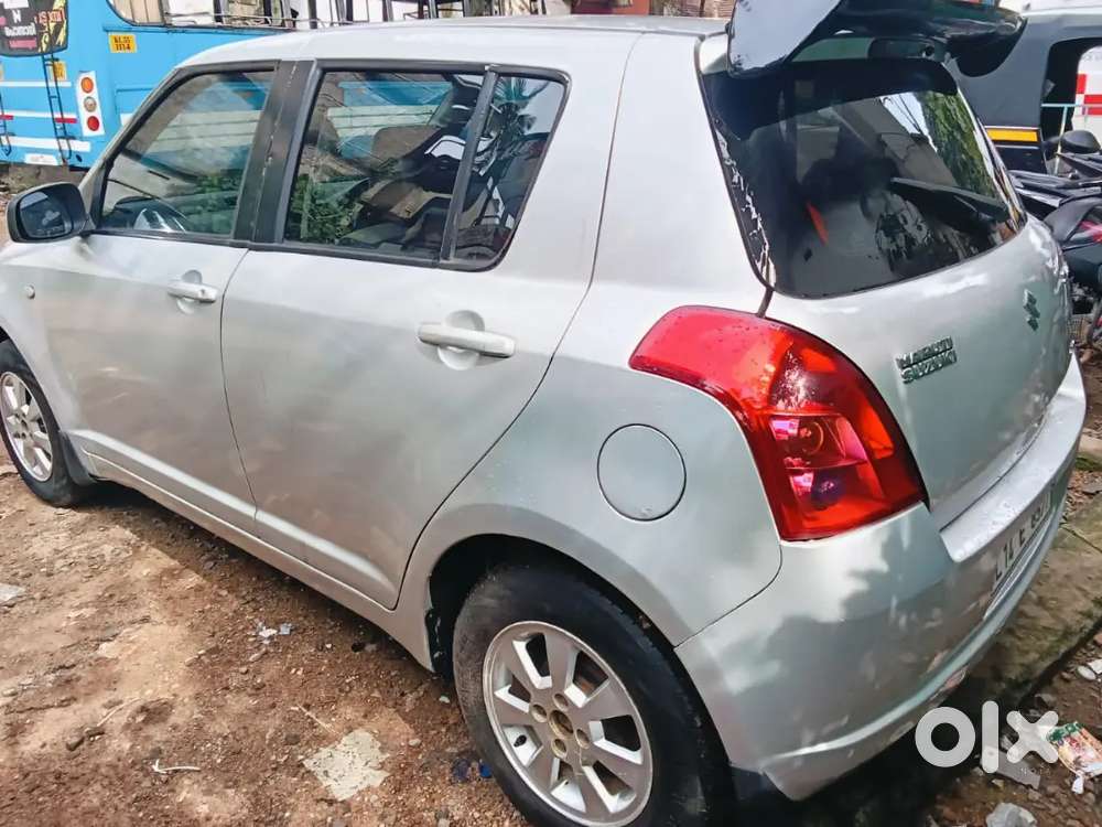 Maruti Suzuki Swift 2005 Petrol 140000 Km Driven