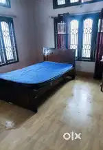 students and working women pg,2 bhk room