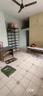 Boys Roommate jarurt hai
