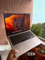 Macbook air m1 *1TB 16GB Ram*