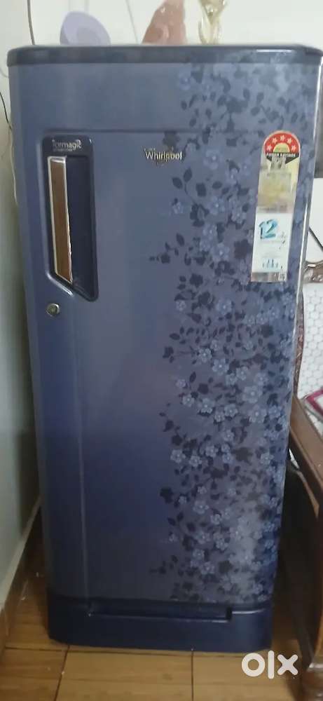 Whirlpool five start power saving fridge