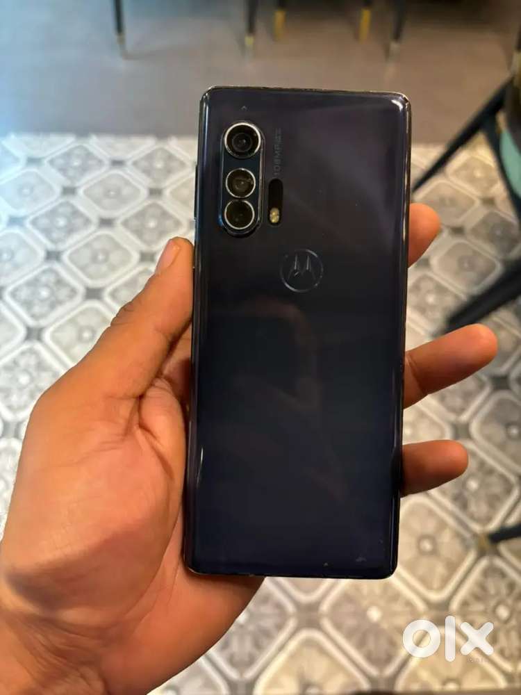 Moto Edge Plus
