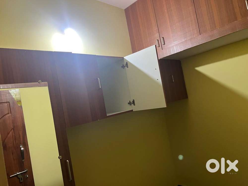 1 bhk for rent 7000 1rk 5000 near D mart Mysore circle 24h water