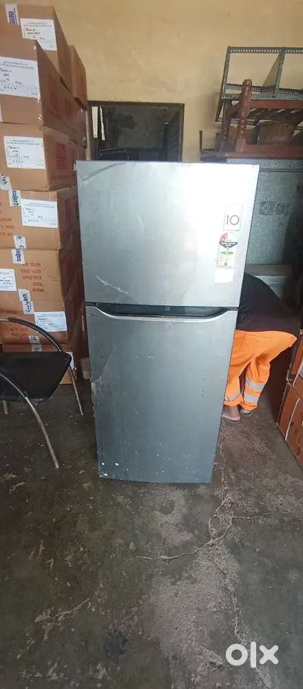 LG 260 L Double Door Fridge – Smart Inverter, Excellent Condition!